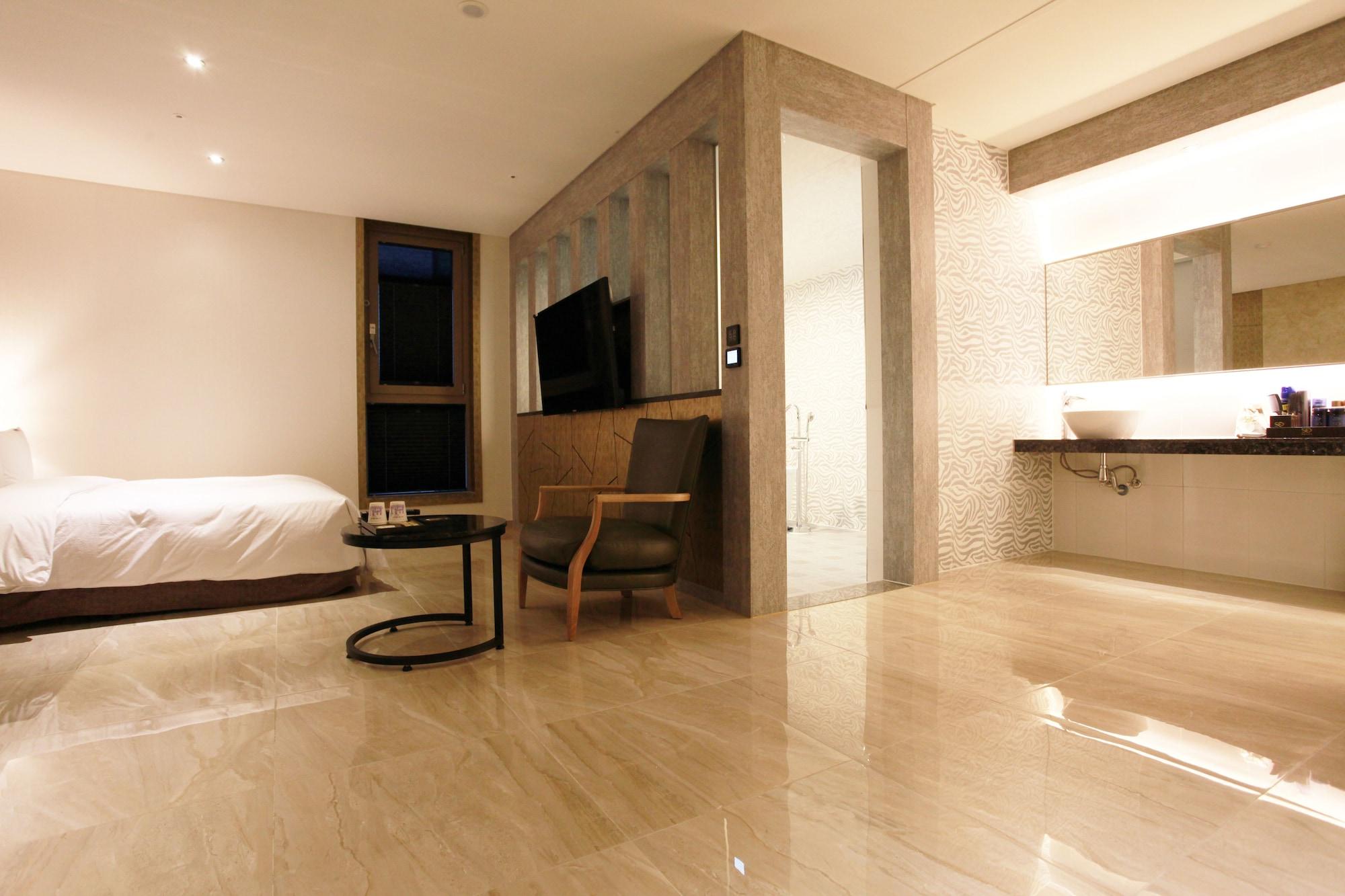 Boutique Hotel Sb Yeouido Seoul Exterior photo