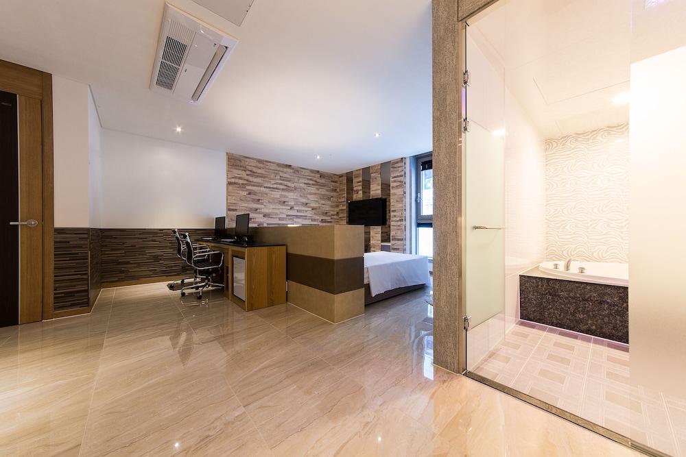 Boutique Hotel Sb Yeouido Seoul Exterior photo