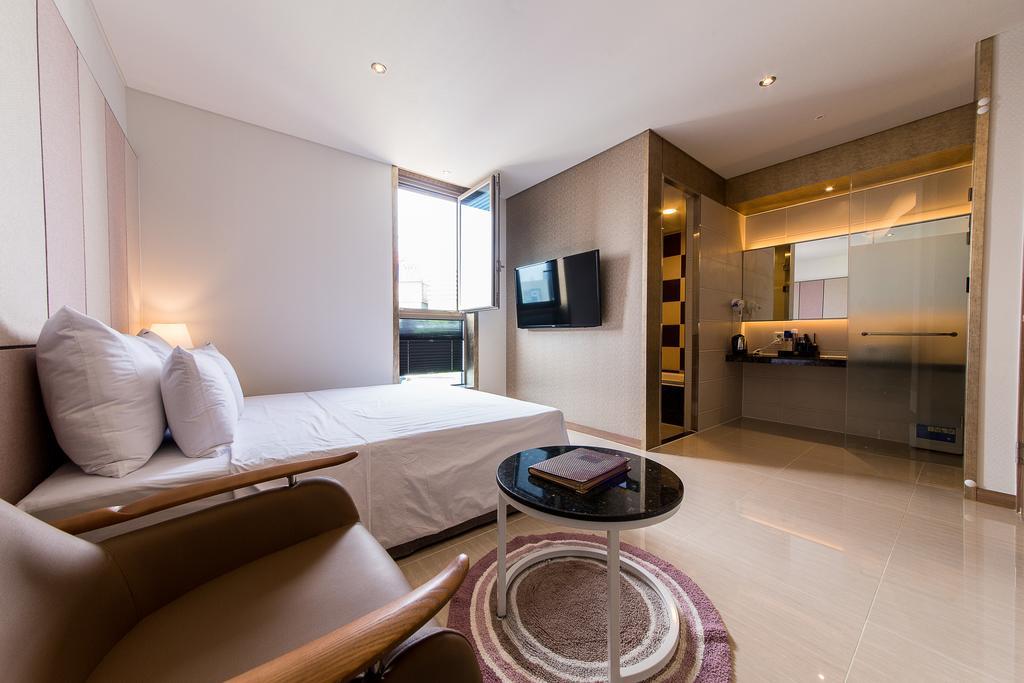 Boutique Hotel Sb Yeouido Seoul Exterior photo