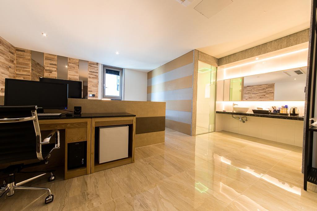 Boutique Hotel Sb Yeouido Seoul Exterior photo