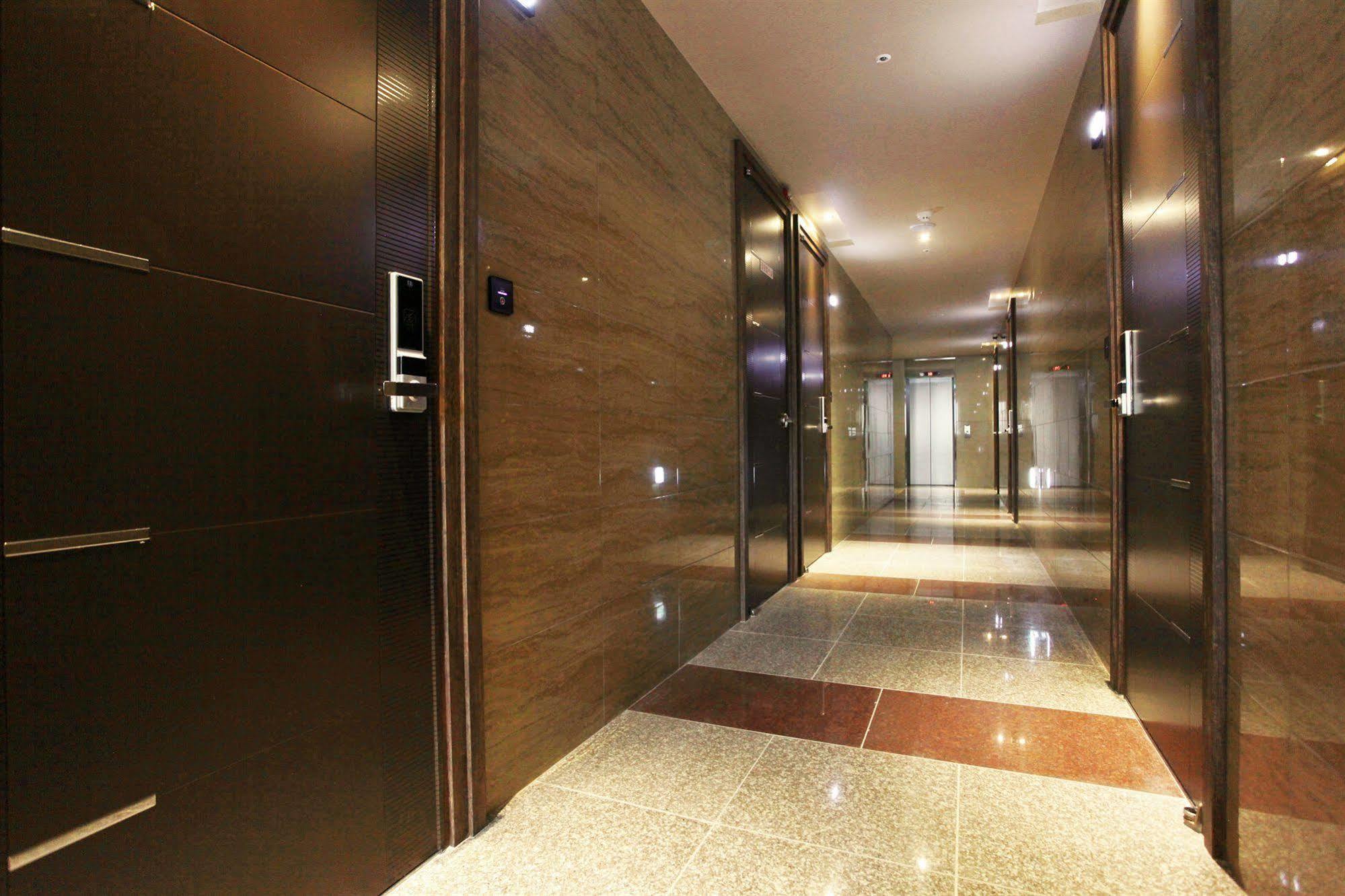 Boutique Hotel Sb Yeouido Seoul Exterior photo